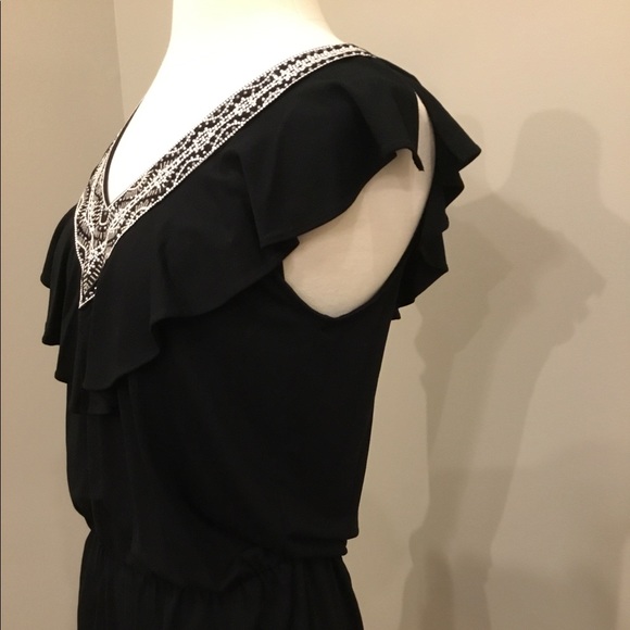 WHBM Black Top with Silver Embellishments - Picture 7 of 13